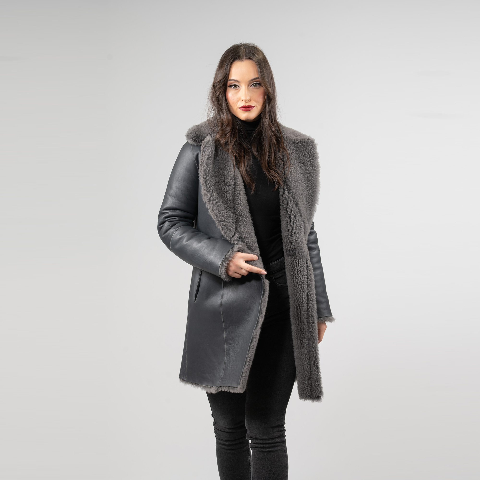 Reversible sheepskin coat in gray color | eFurs