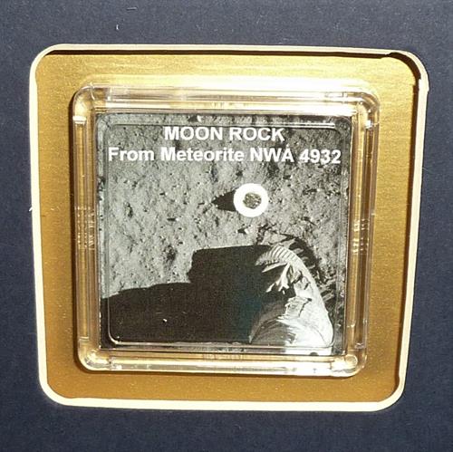Buzz Aldrin Autographed Apollo 11 Moon Landing Deluxe Frame with