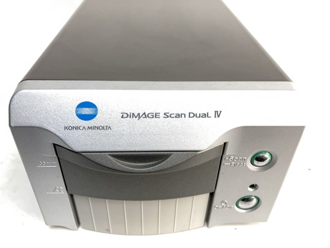 KONICA MINOLTA DiMAGE Scan Dual IV Film scanner Konica Minolta