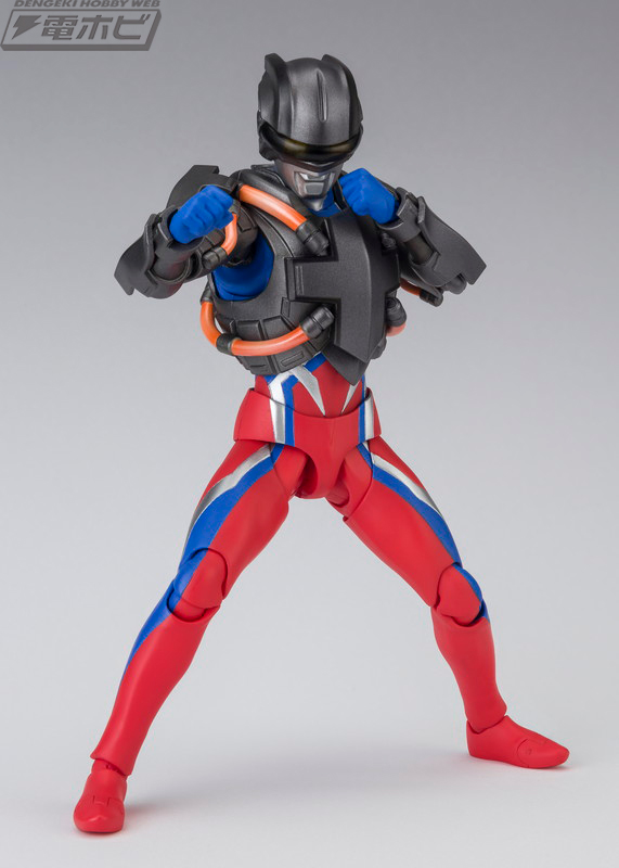 大怪獣バトル ウルトラ銀河伝説 THE MOVIE』で初登場したテクターギア