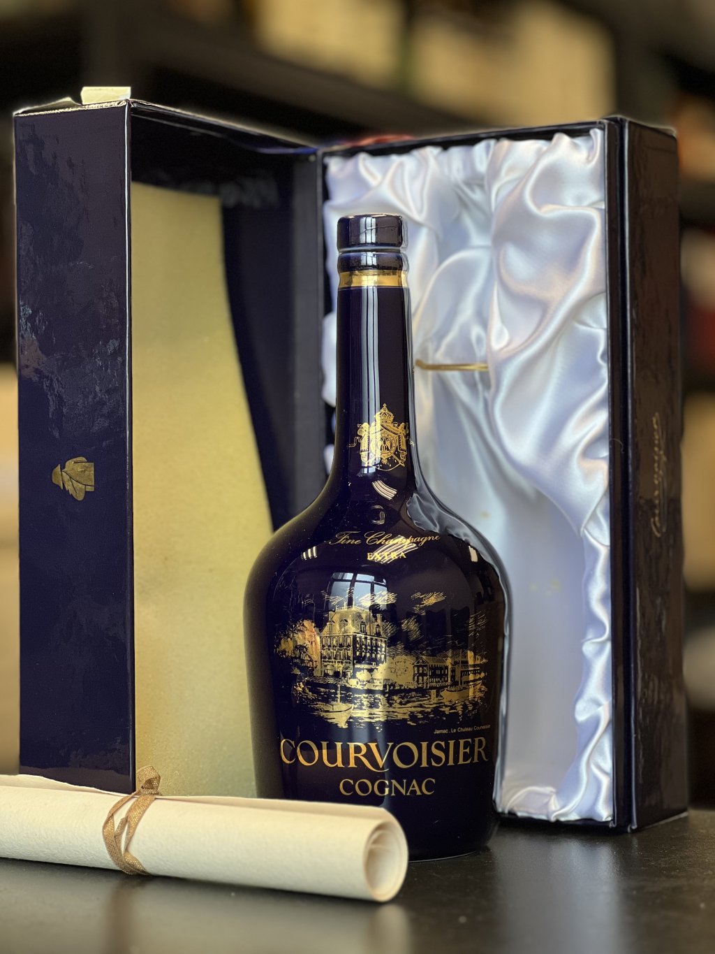 クルボアジェ XO COURVOISIER 700ml 箱付き 古酒 未開栓 ② 古酒