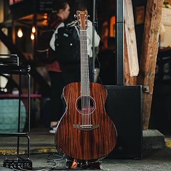 Amazon.co.jp: ヤマハ YAMAHA アコースティックギター STORIA III