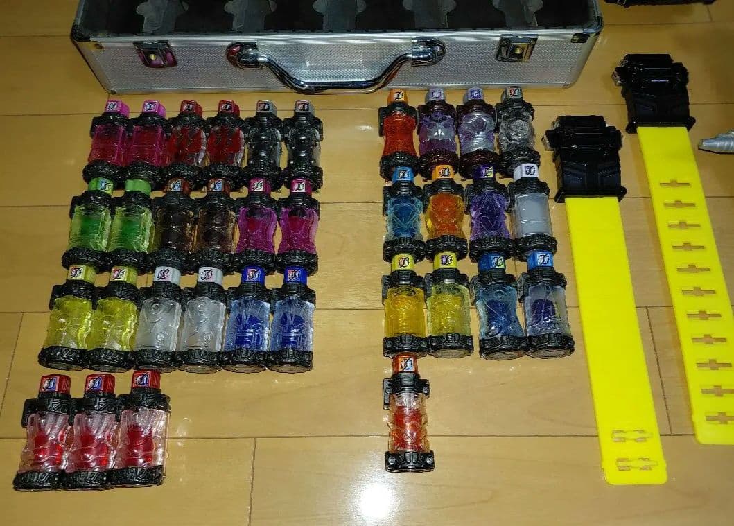 仮面ライダービルド 　ベルト　フルボトルセット