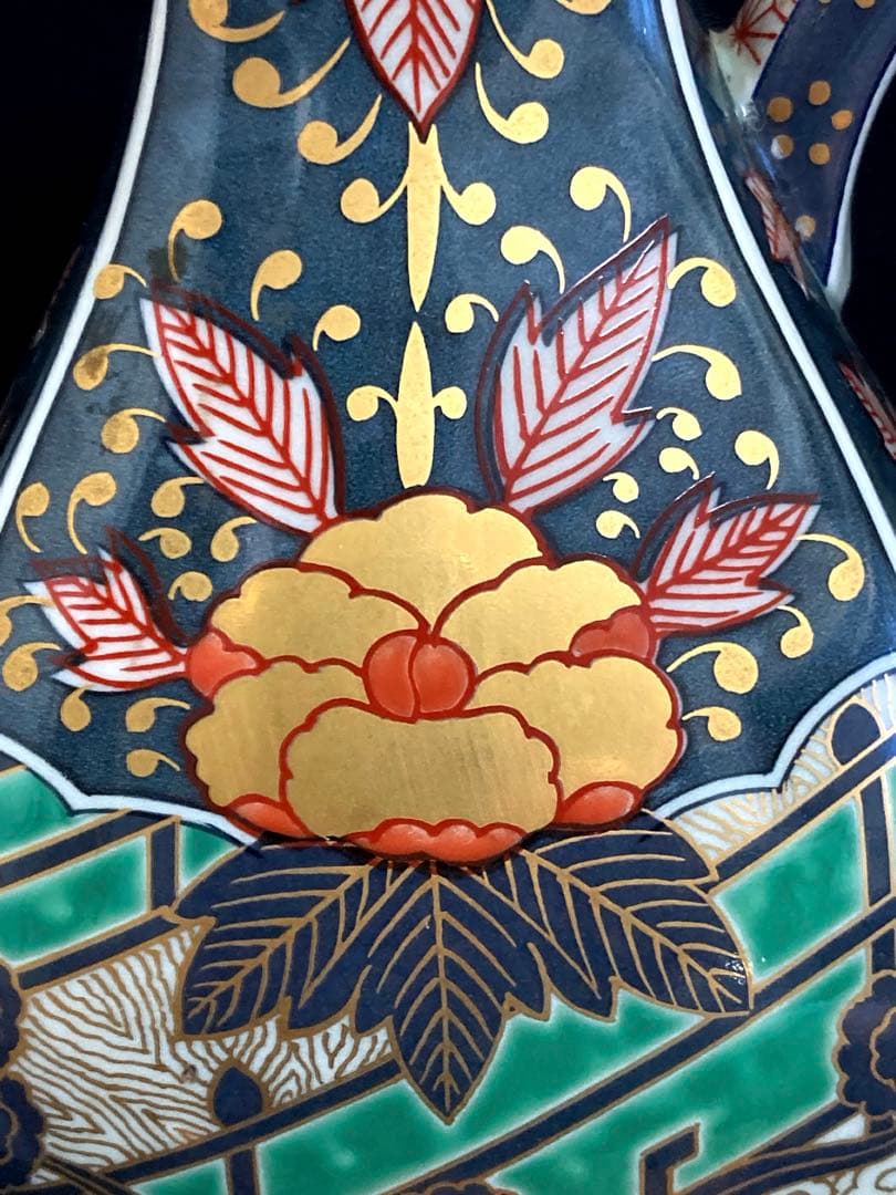 段々値下】伊万里有田焼 林九郎窯 金彩色絵 水差し 酒器 水柱 - メルカリ