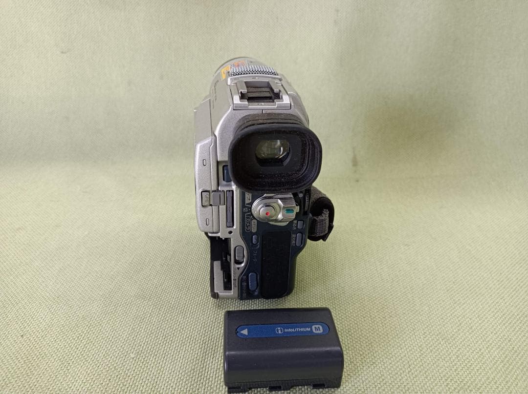 都《XHNHV》Sony 　DCR-PC100　デジタルビデオカメラレコーダー