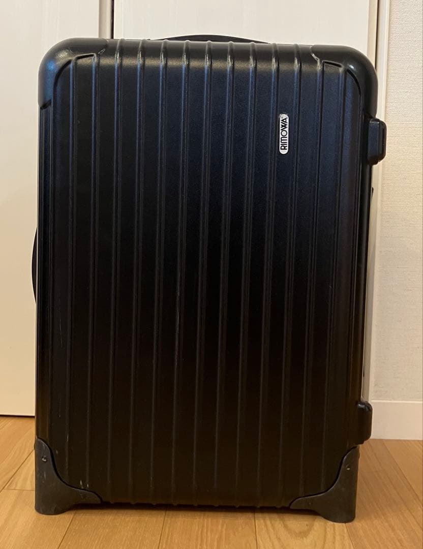 RIMOWA リモワ サルサ　キャリーケース 2輪 Amazon | [リモワ] RIMOWA TSAロックモデル 863.502 サルサデラックス