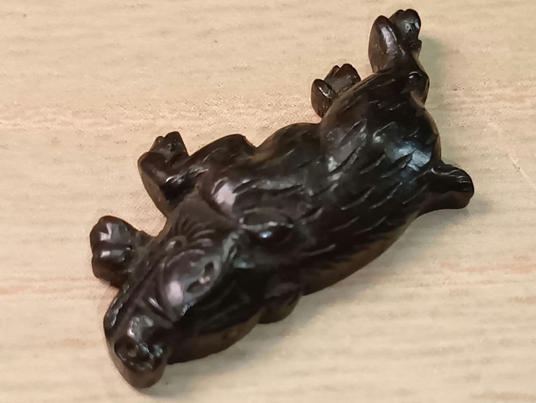 煙草入れ／猪目貫／前金具