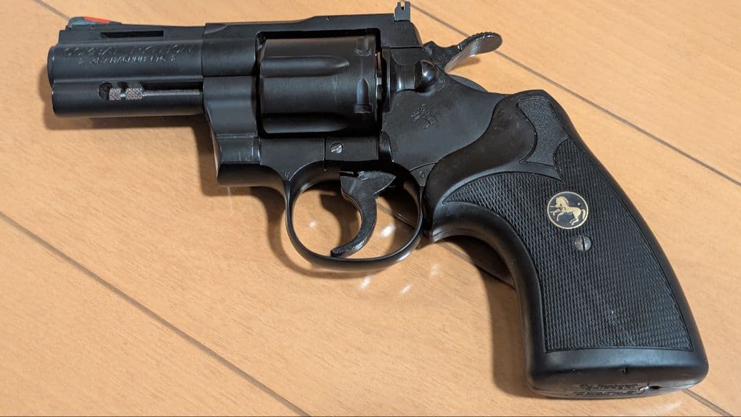 コクサイ　コルトパイソン COLT PYTHON .357 ガスリボルバー