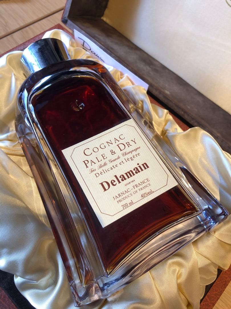 Delamain Pale & Dryコニャック　700ml 箱付き Delamain Pale & Dryコニャック 700ml 箱付き Delamain Pale & Dry