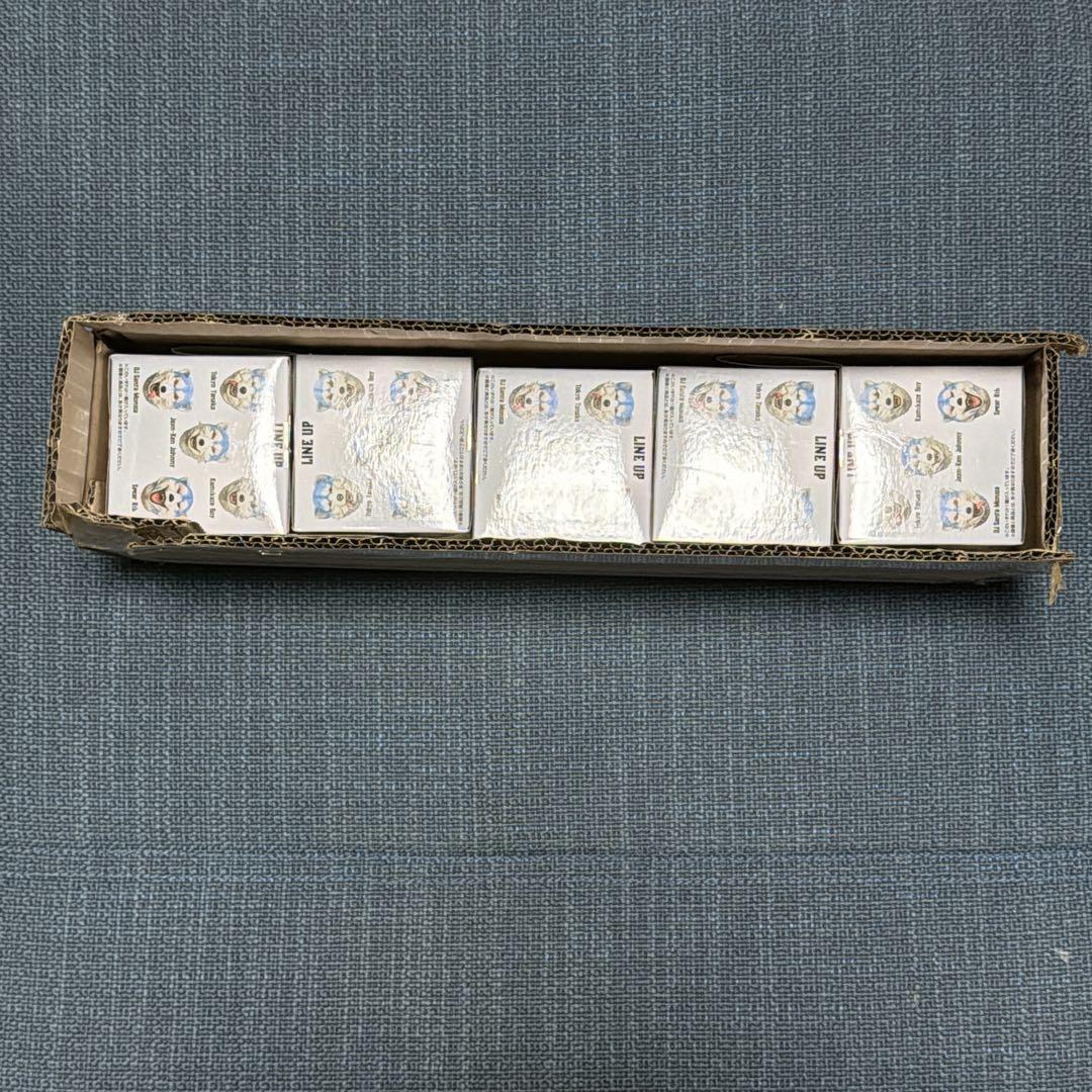 MAN WITH A MISSION 一番くじ H賞 箱付未開封マグネット5点 - メルカリ