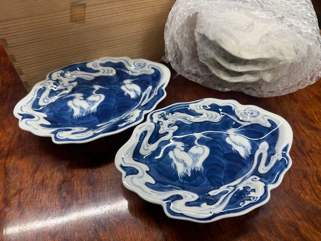 鍋島写　染付鷺絵皿 染付鷺文三足付皿